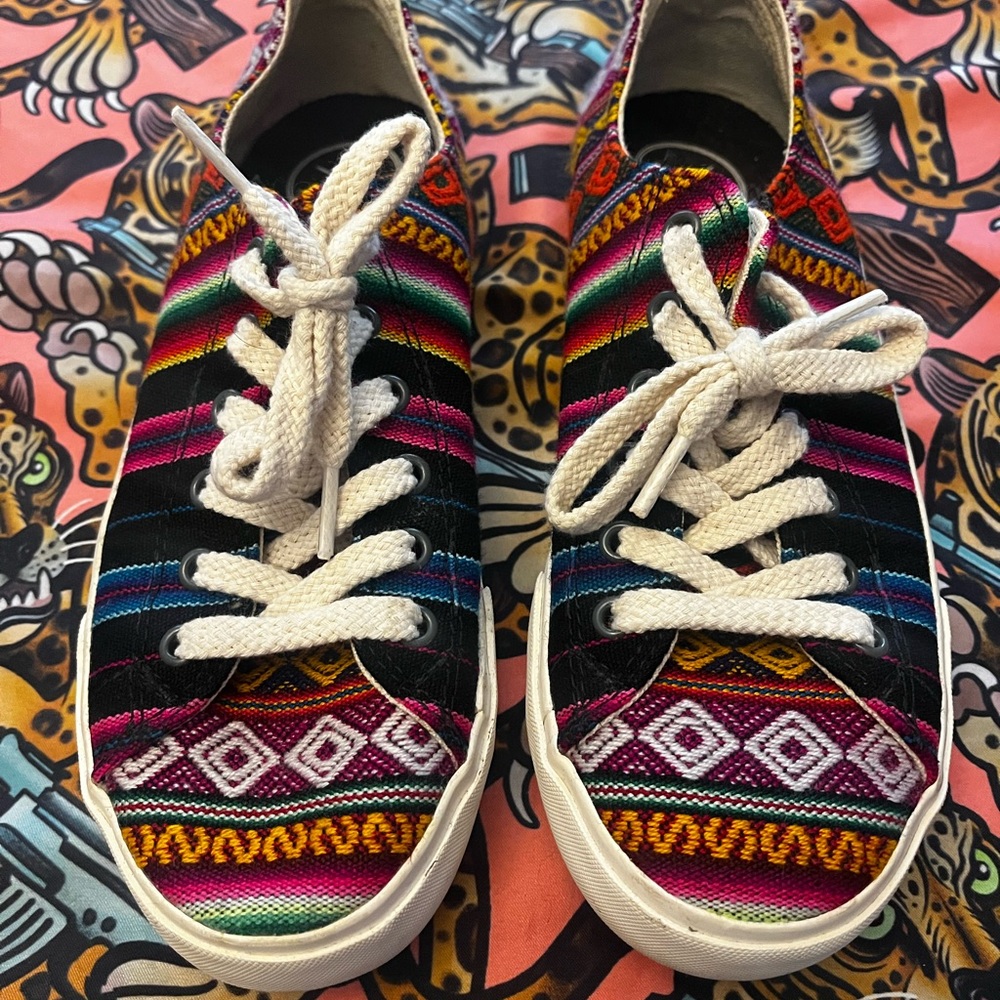 Inkkas women’s sneakers 7 serape